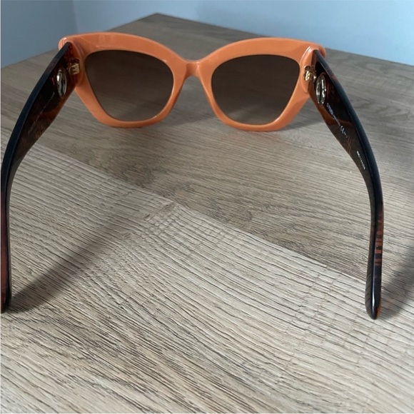 Fendi Orange Sunglasses - Picture 7 of 8